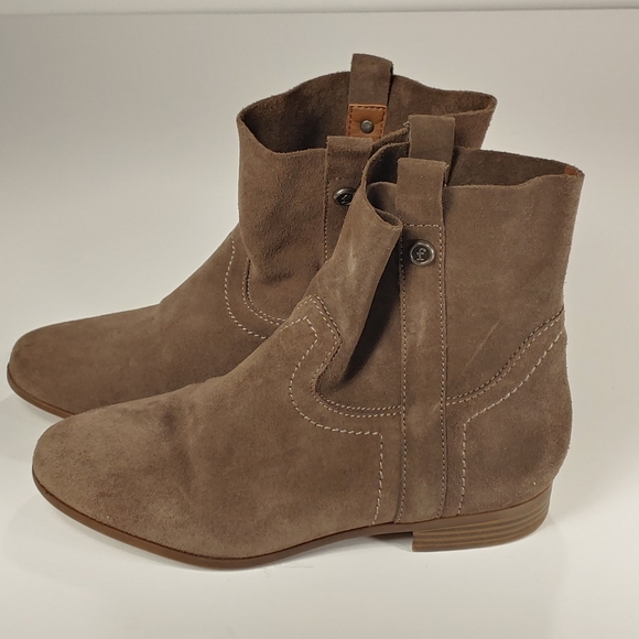 Womens Frye and Co. Ankle Booties size 7.5 - Picture 4 of 9